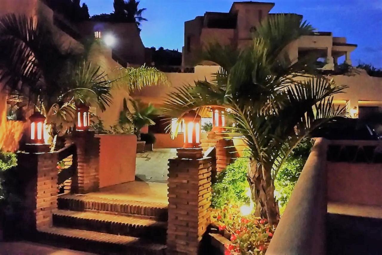Elegant 2Br Apartment Puerto Banus Marbella Just 12 Minutes Away By G00Giemaps Estepona Exteriér fotografie