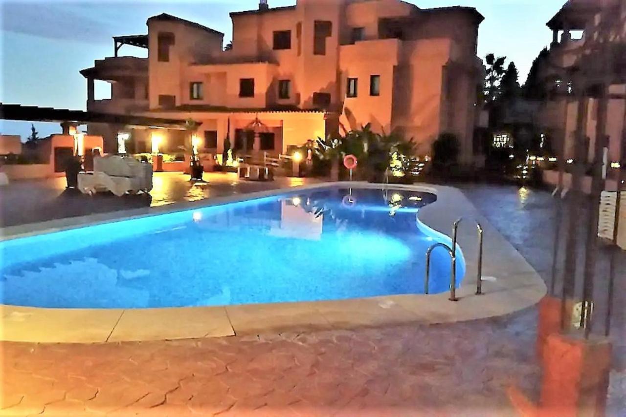 Elegant 2Br Apartment Puerto Banus Marbella Just 12 Minutes Away By G00Giemaps Estepona Exteriér fotografie