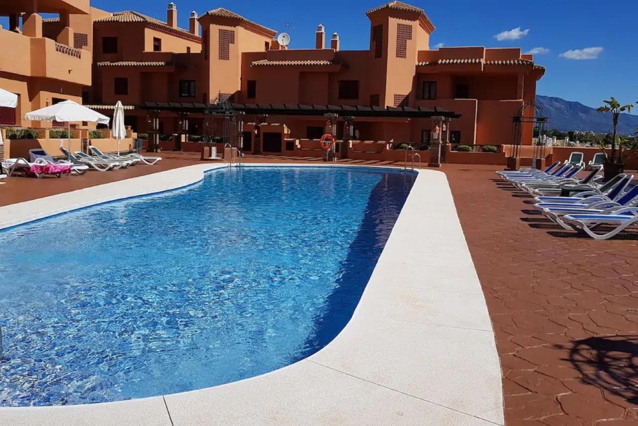 Elegant 2Br Apartment Puerto Banus Marbella Just 12 Minutes Away By G00Giemaps Estepona Exteriér fotografie